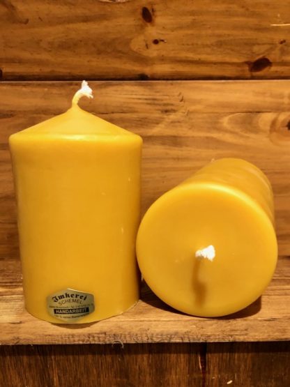 Gegossene Bienenwachskerze Länge 12cm, Durchmesser 11,5-13cm